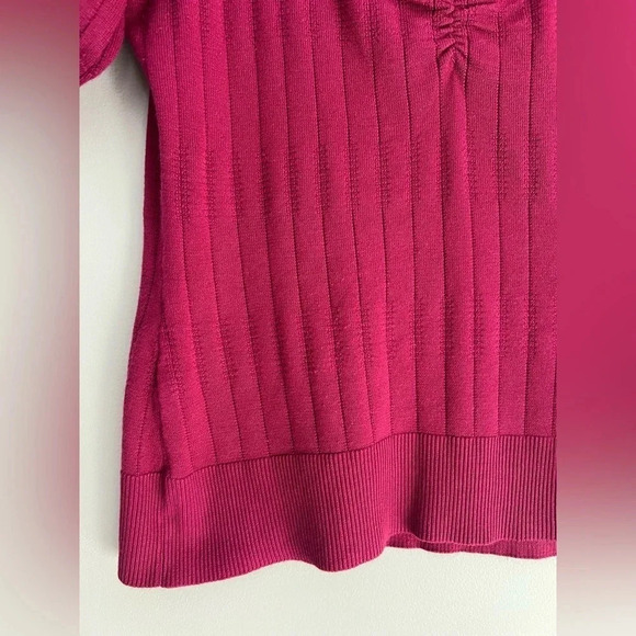 Beautiful Wine colored sweater by Maurice’s Size Medium - Picture 2 of 5